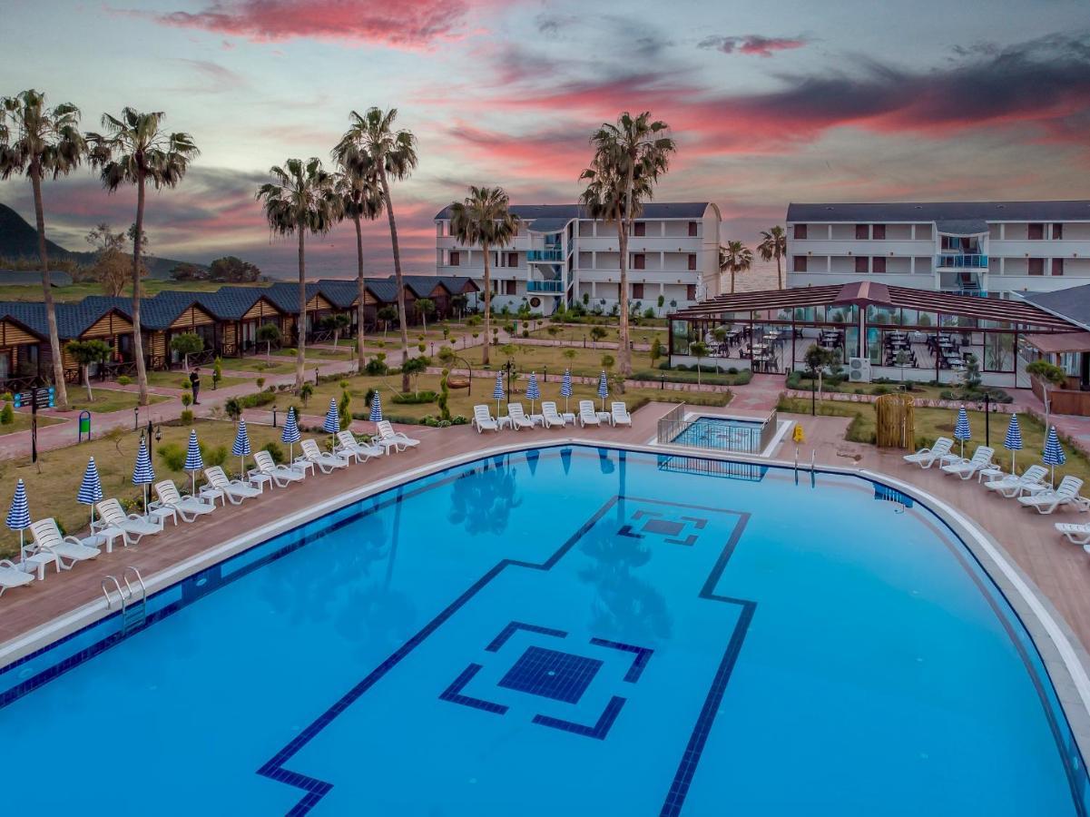 אלאניה Lord Marina Hotel & Bungalows מראה חיצוני תמונה